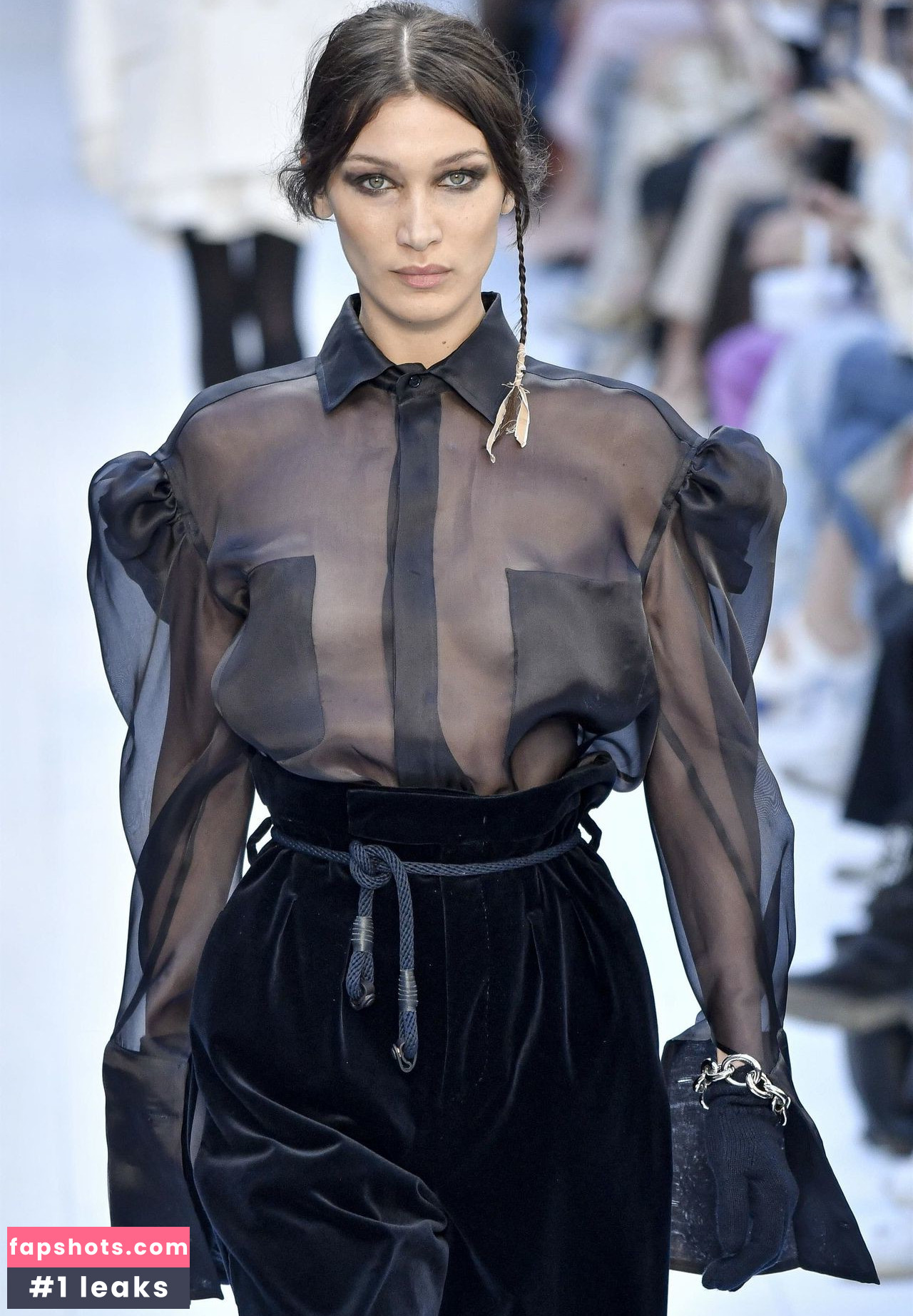 Bella Hadid gallery photo #1326