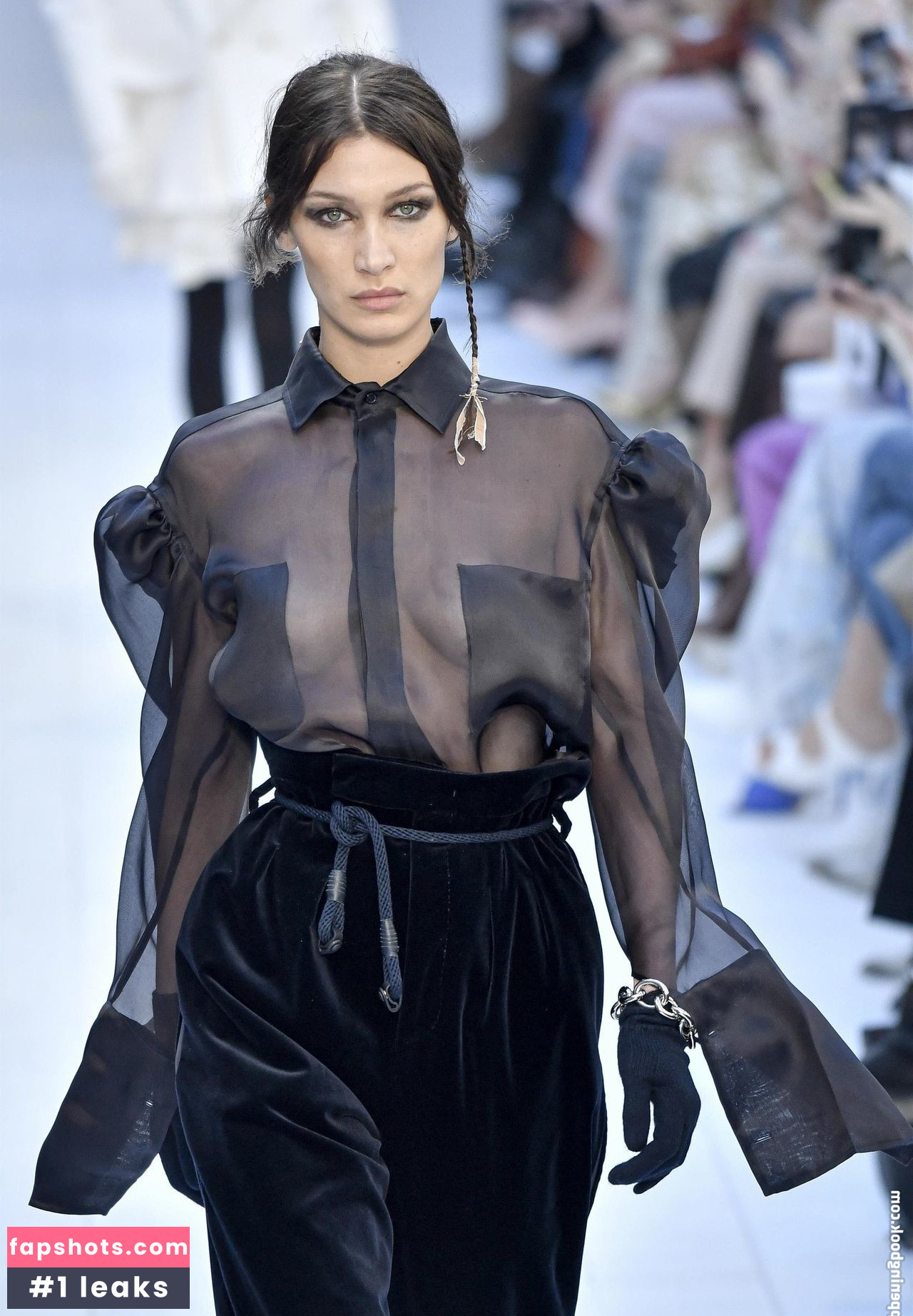 Bella Hadid gallery photo #1331