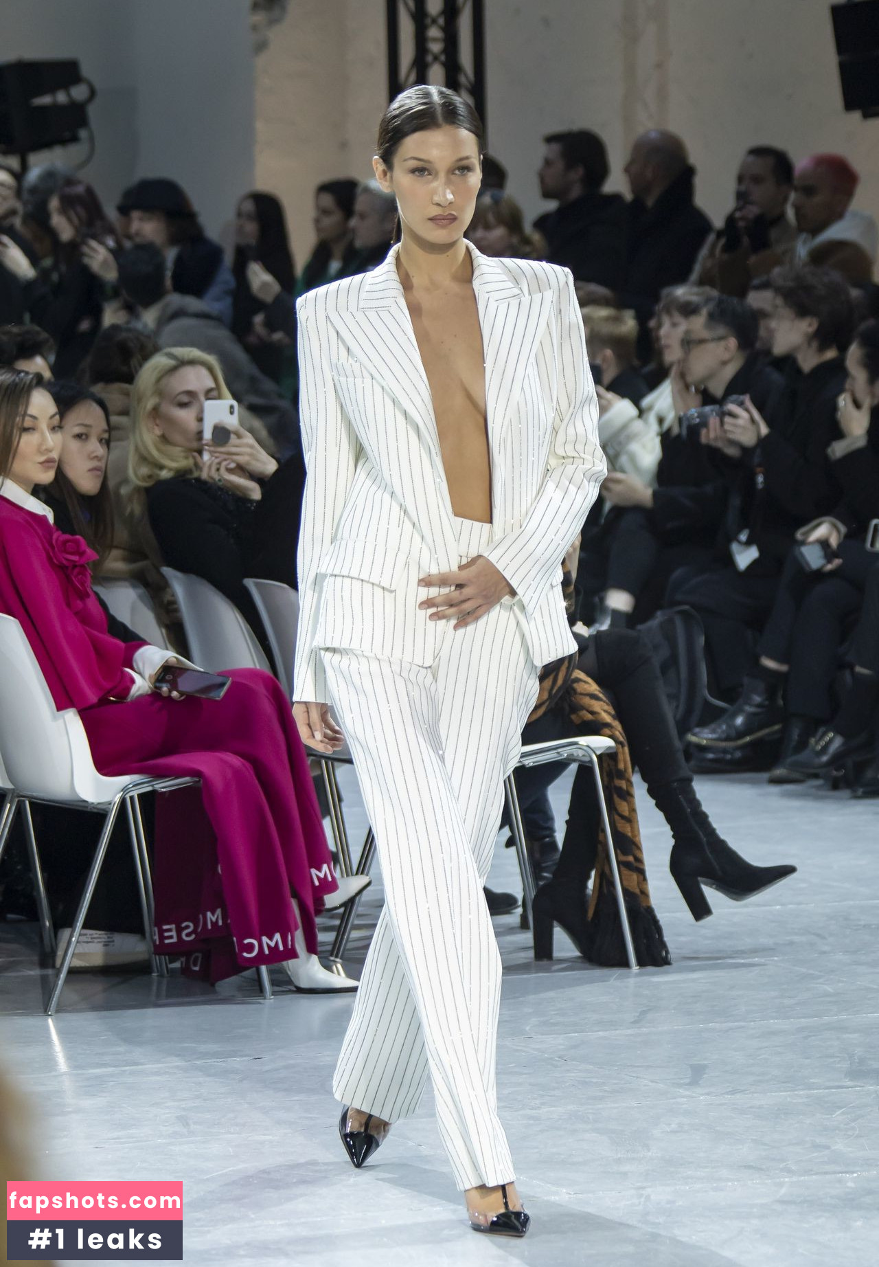 Bella Hadid gallery photo #1350