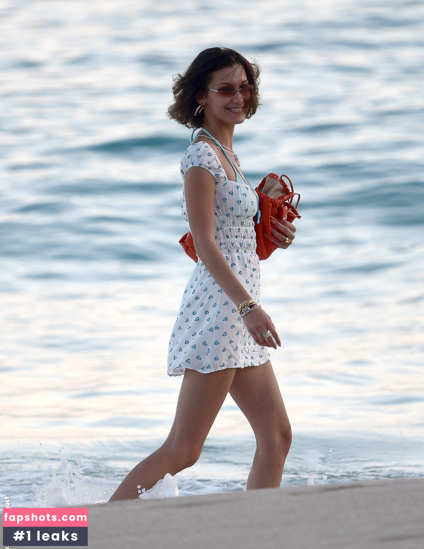 Bella Hadid gallery photo #1365