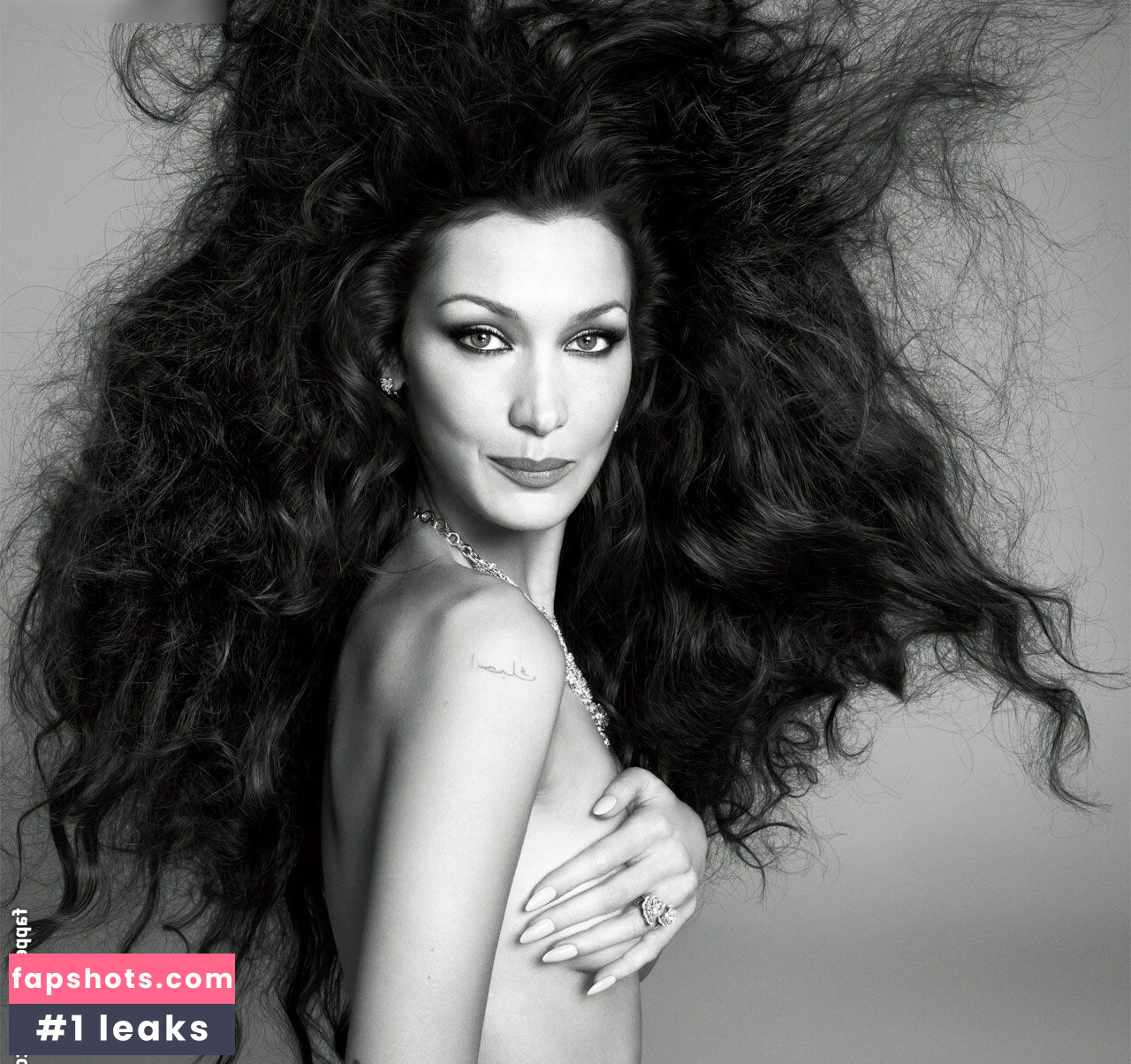Bella Hadid Nahé úniky fotek pouze od fanoušků #16 - Fapshots