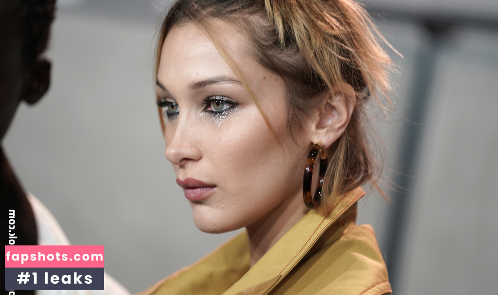Bella Hadid gallery photo #1665