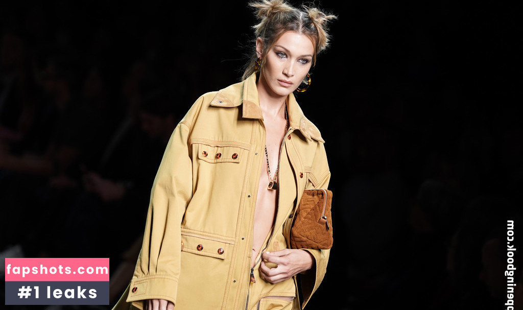 Bella Hadid gallery photo #1671