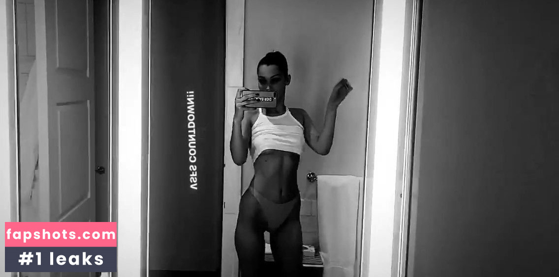 Bella Hadid Nahé úniky fotek pouze od fanoušků #2066 - Fapshots