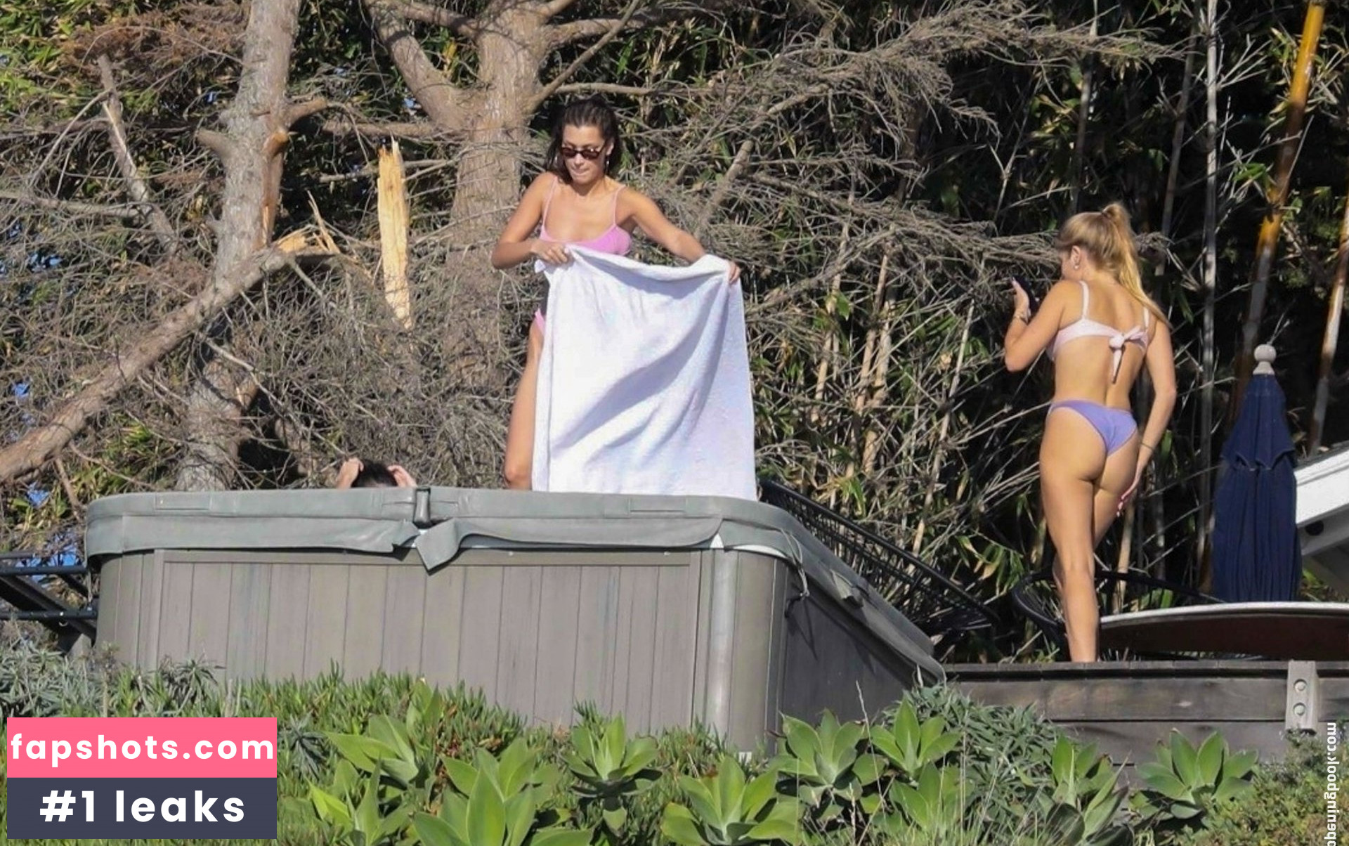 Bella Hadid Filtración Desnuda OnlyFans Foto #2202 - Fapshots