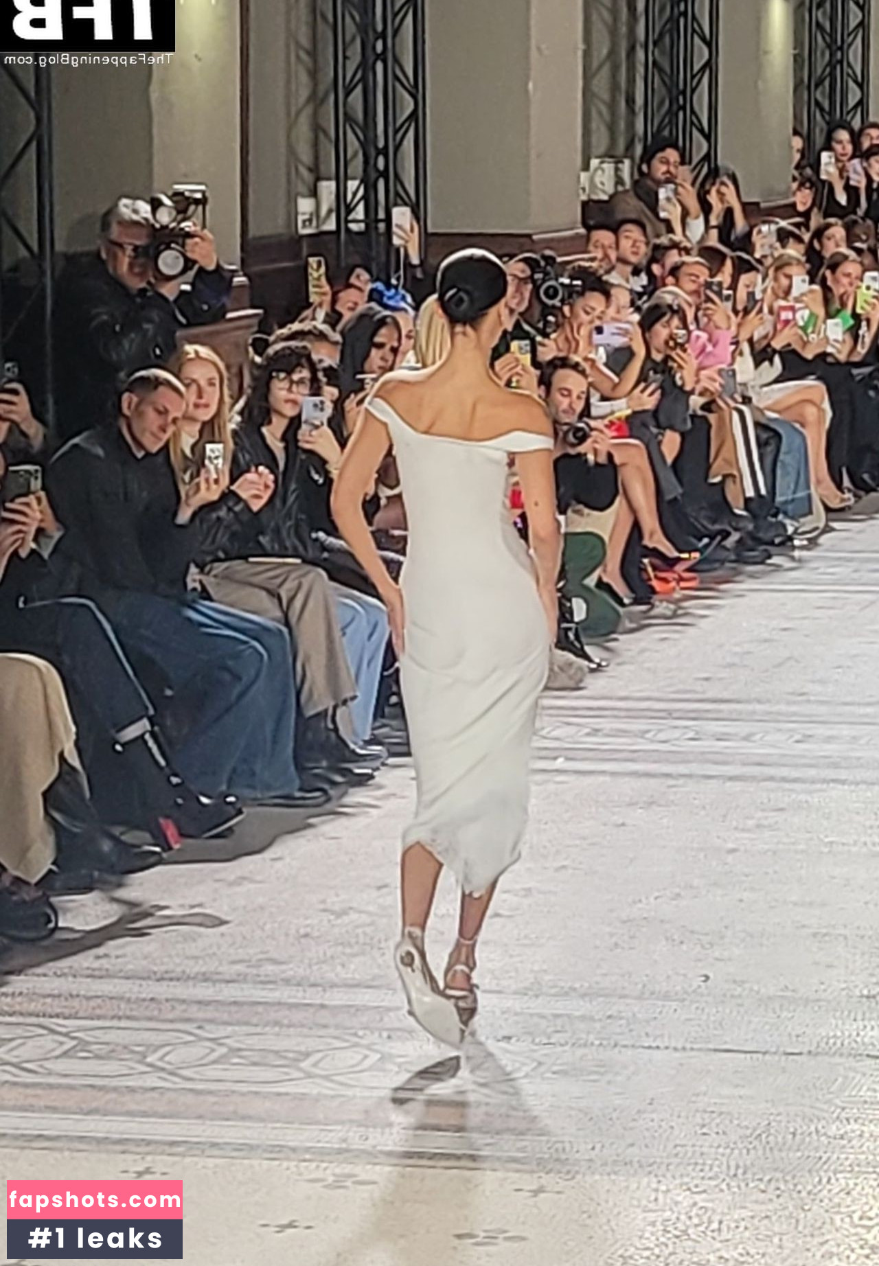 Bella Hadid Nahé úniky fotek pouze od fanoušků #438 - Fapshots