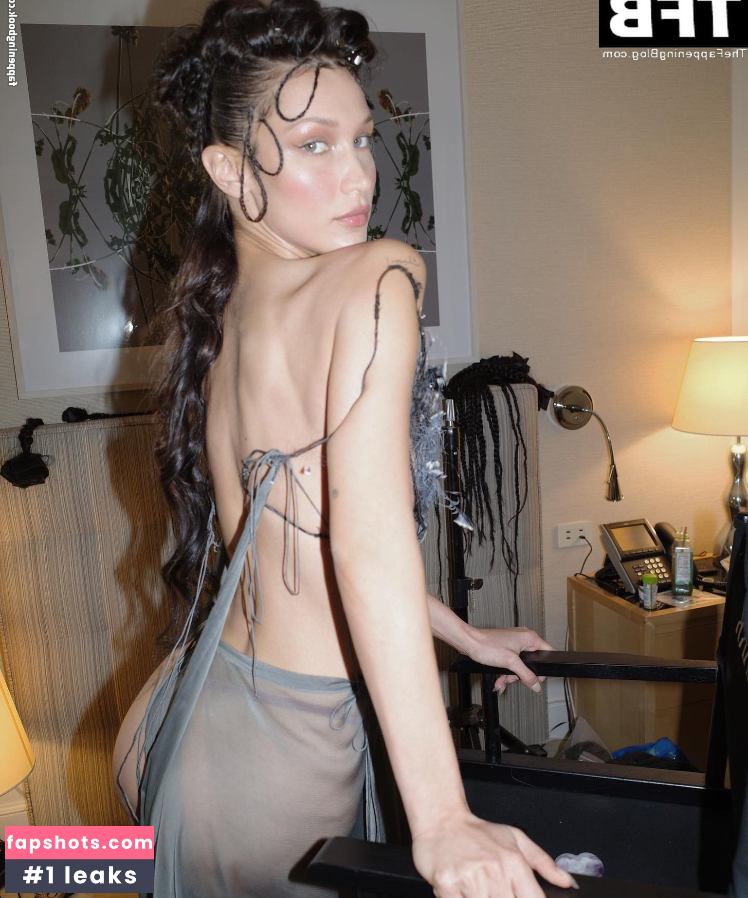 Bella Hadid gallery photo #542