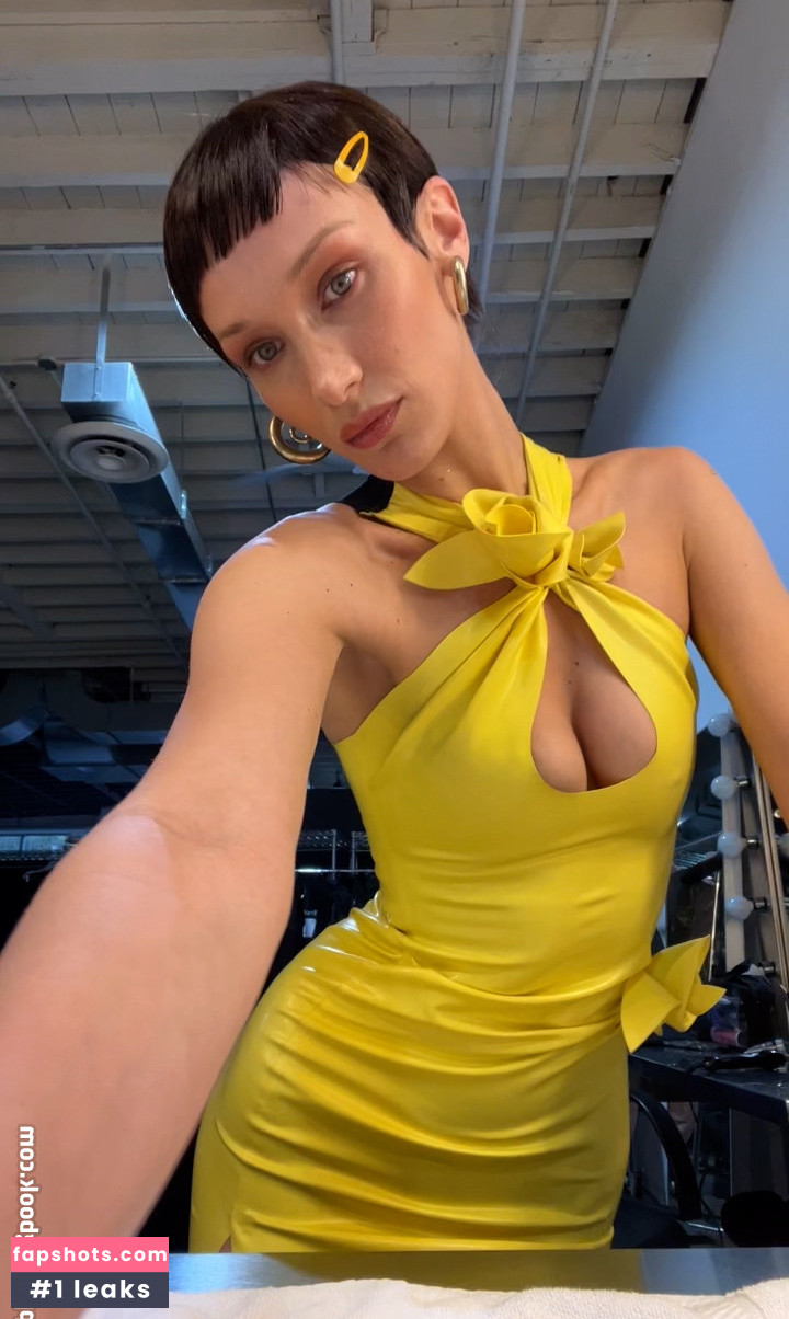 Bella Hadid gallery photo #603