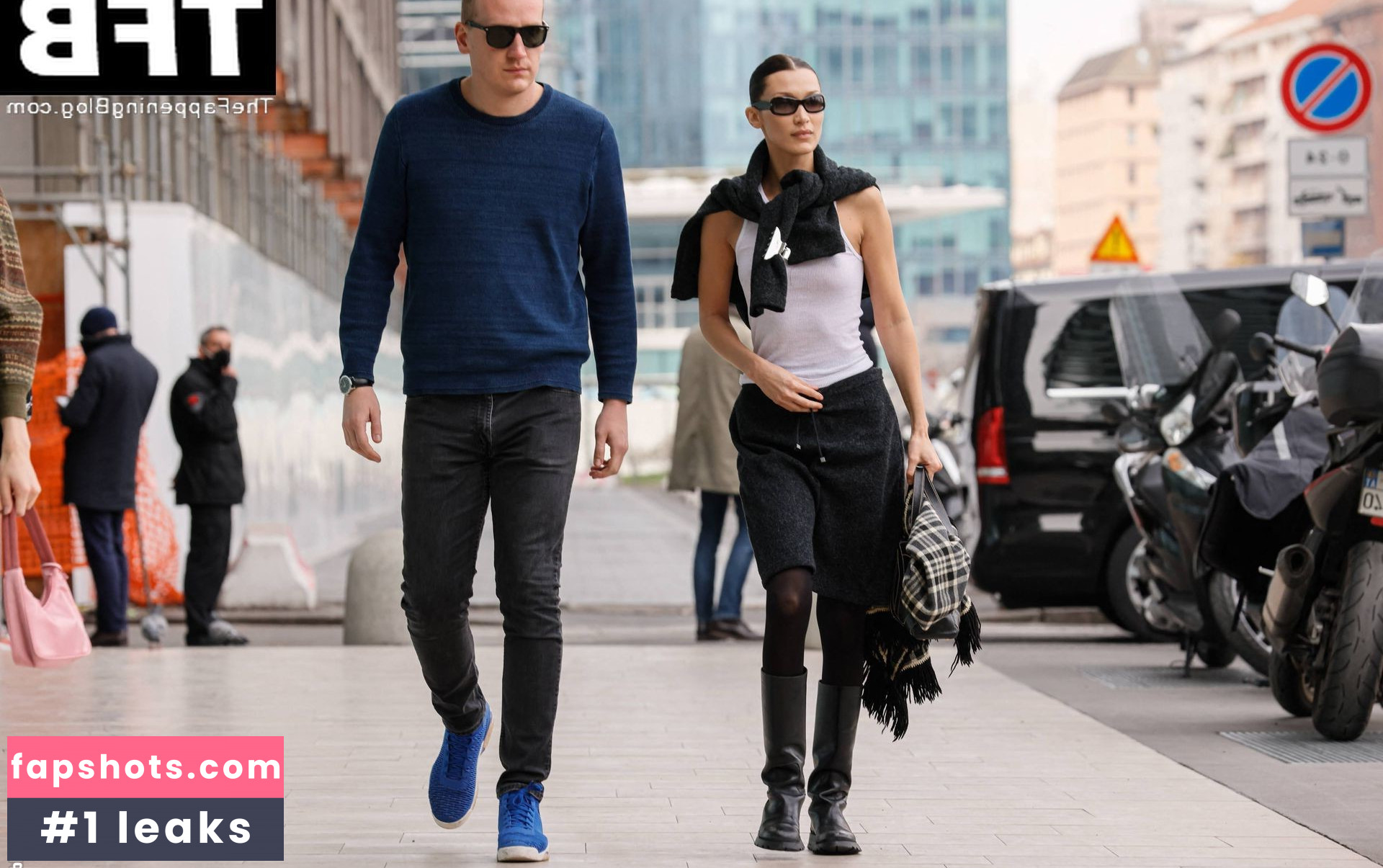 Bella Hadid gallery photo #676