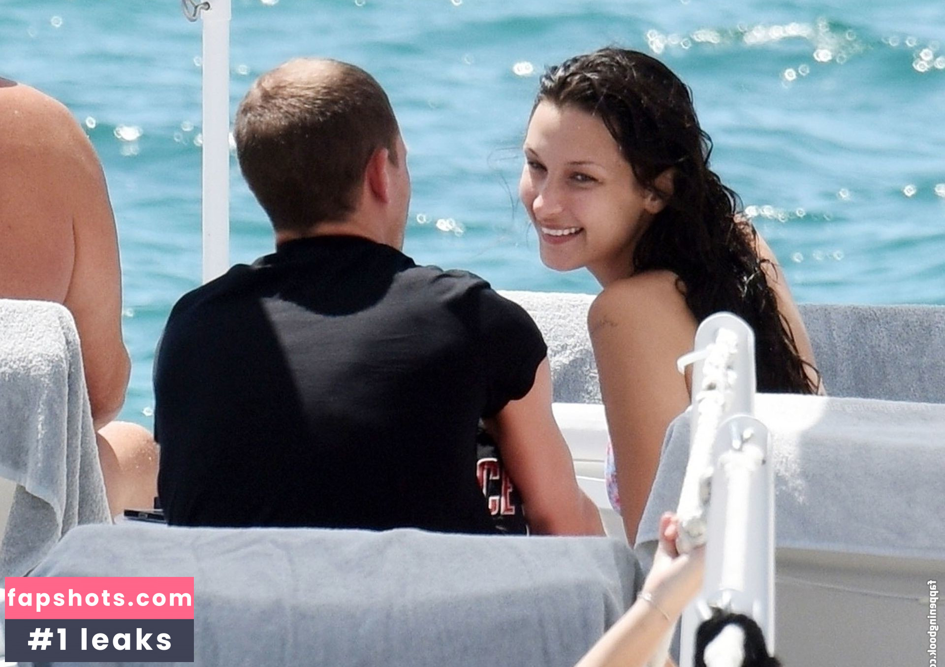 Bella Hadid gallery photo #816