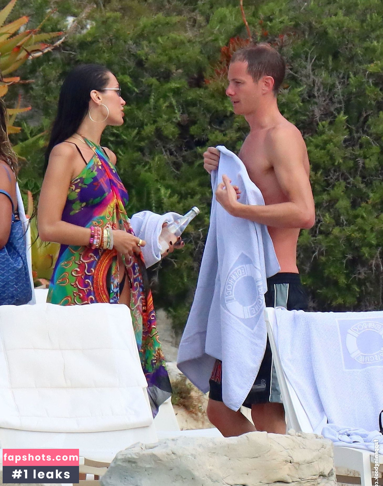 Bella Hadid gallery photo #864