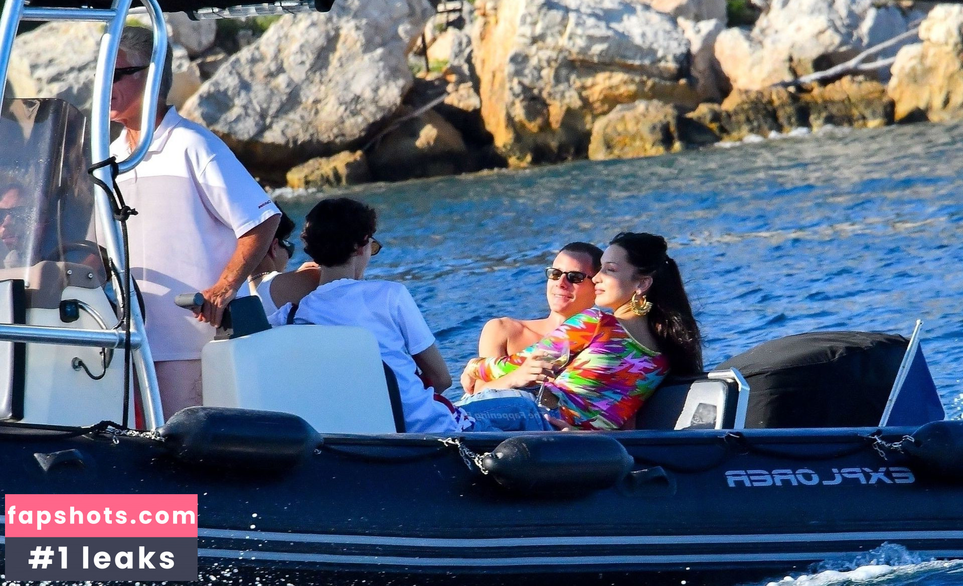 Bella Hadid gallery photo #917