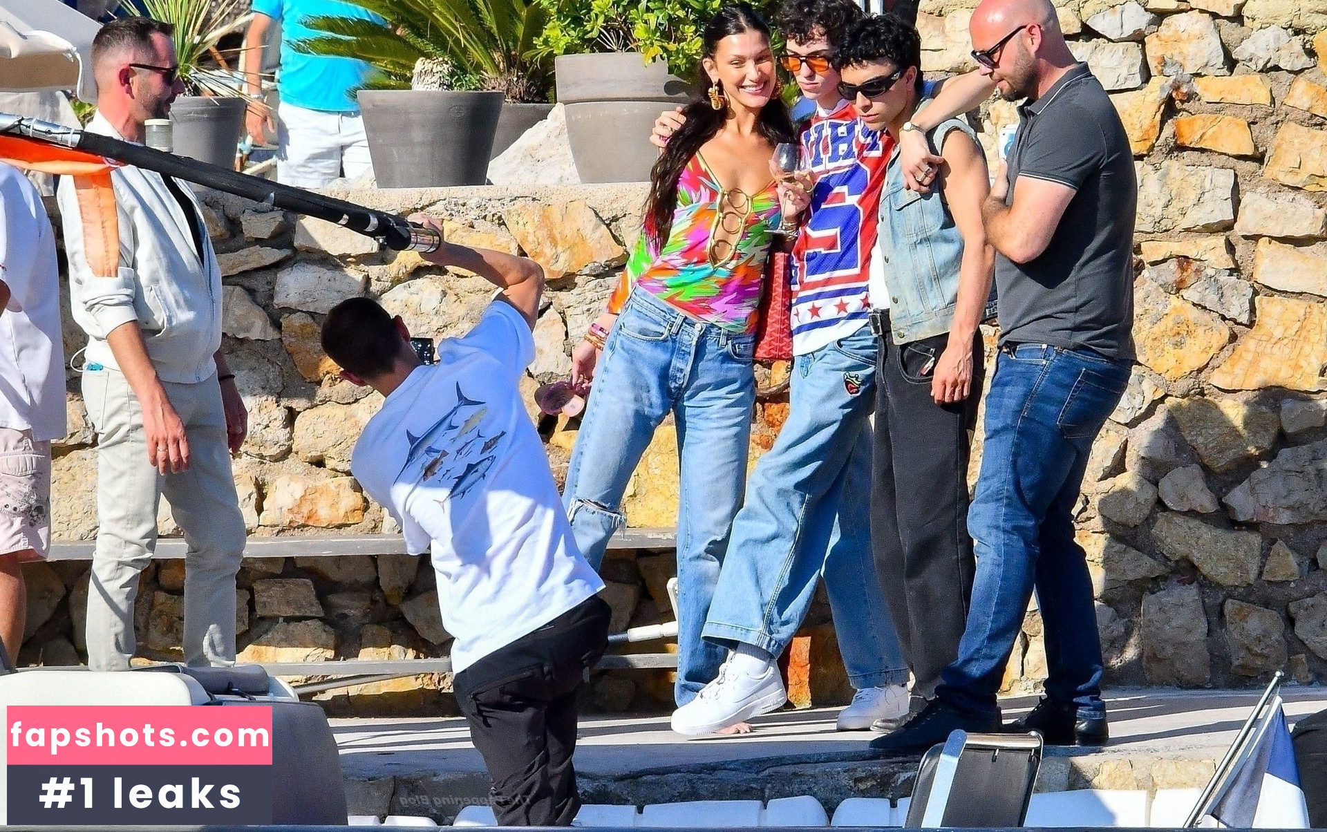 Bella Hadid gallery photo #919