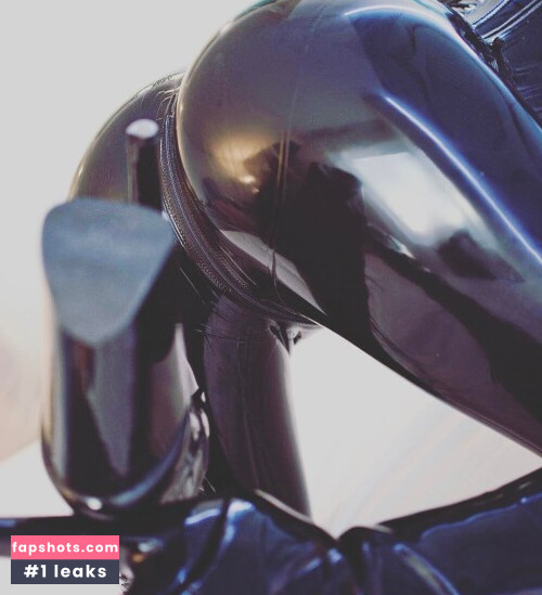 Bella_isadora Nude Leaks OnlyFans Photos #49 - LeakJerk