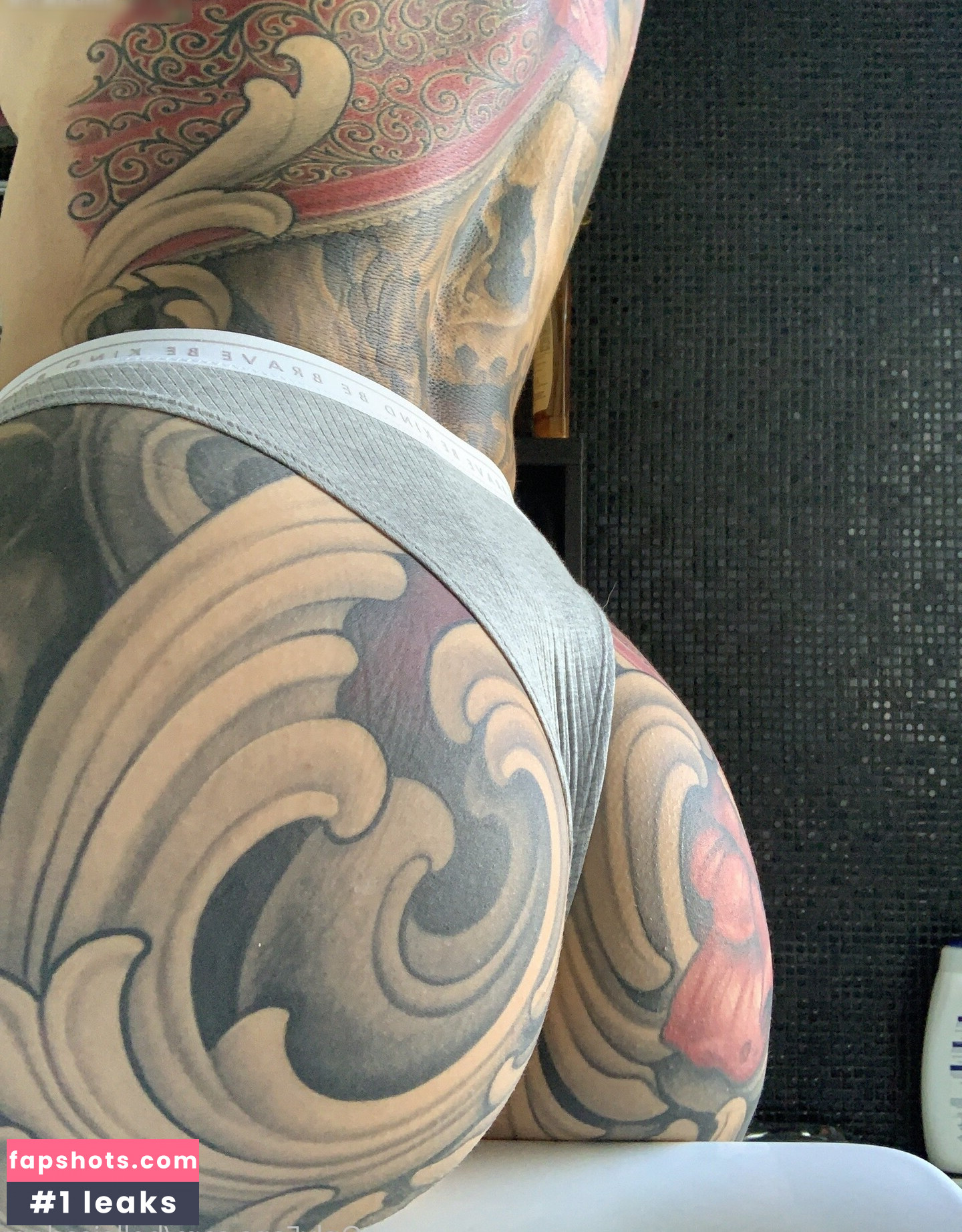 Bella Isadora gallery photo #35