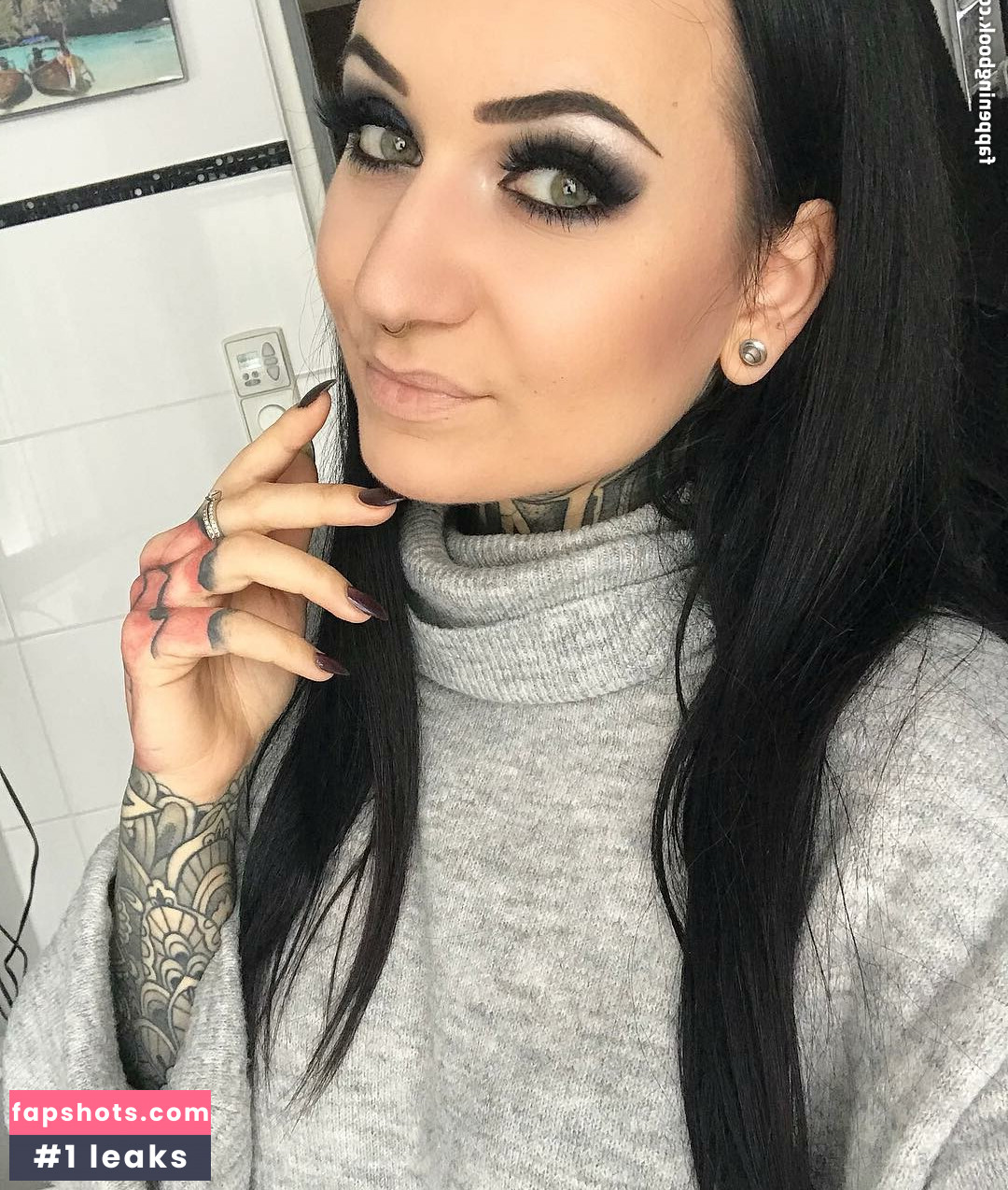 Bella Isadora gallery photo #62