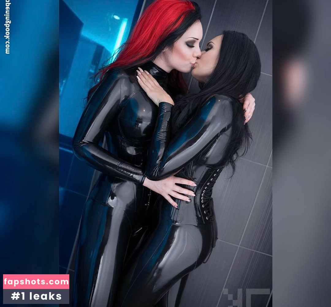 Bella Isadora gallery photo #78