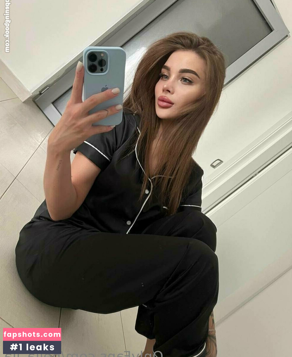 bella_lla gallery photo #16