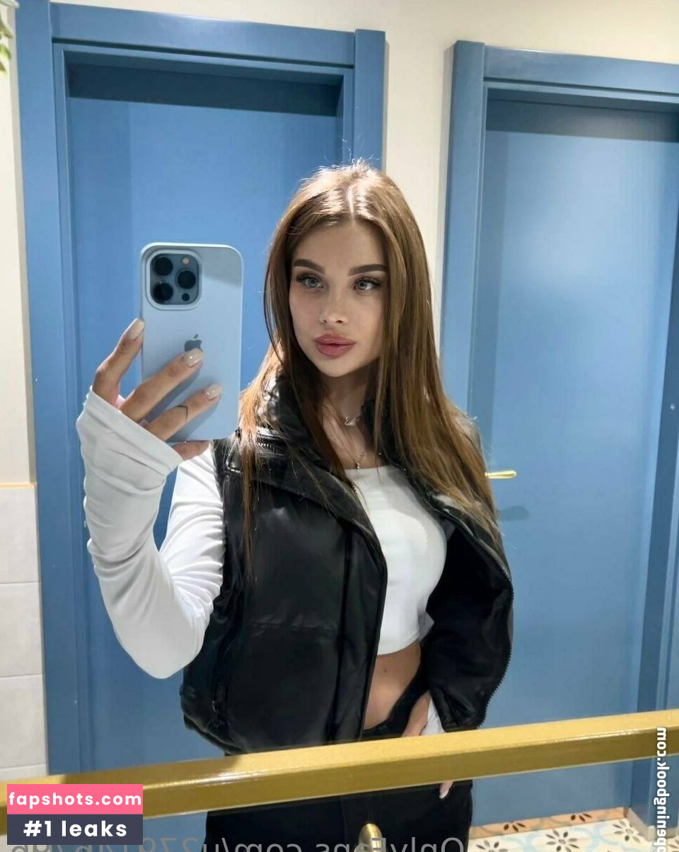 bella_lla gallery photo #36