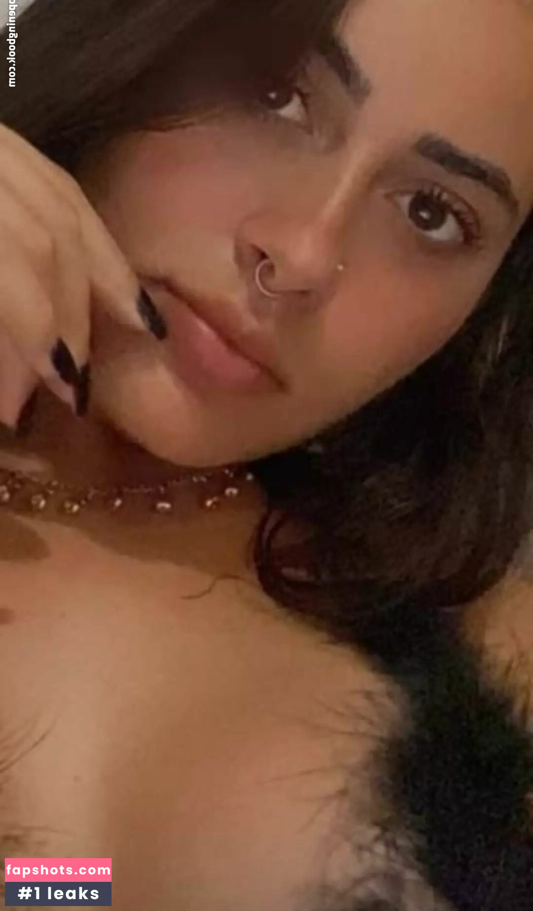 Bella Menezes gallery photo #24