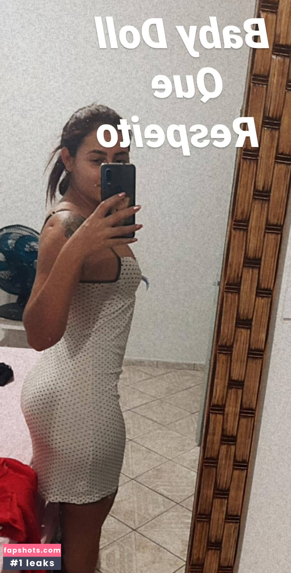 Bella Menezes gallery photo #40