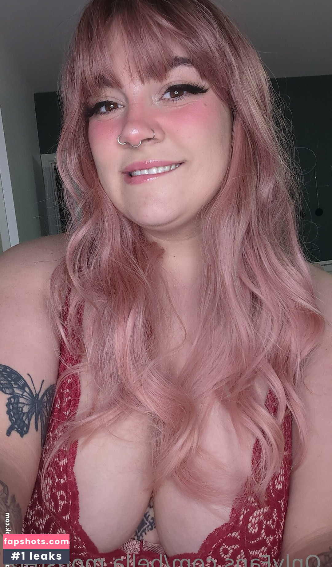 bella.monstera gallery photo #17