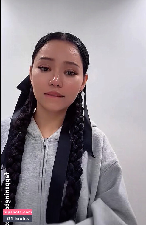 Bella Poarch gallery photo #172