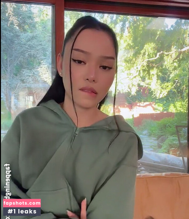 Bella Poarch gallery photo #173