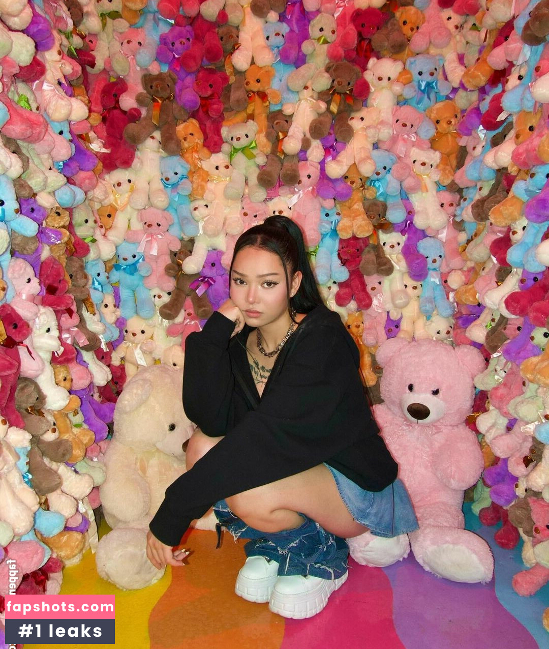 Bella Poarch gallery photo #269