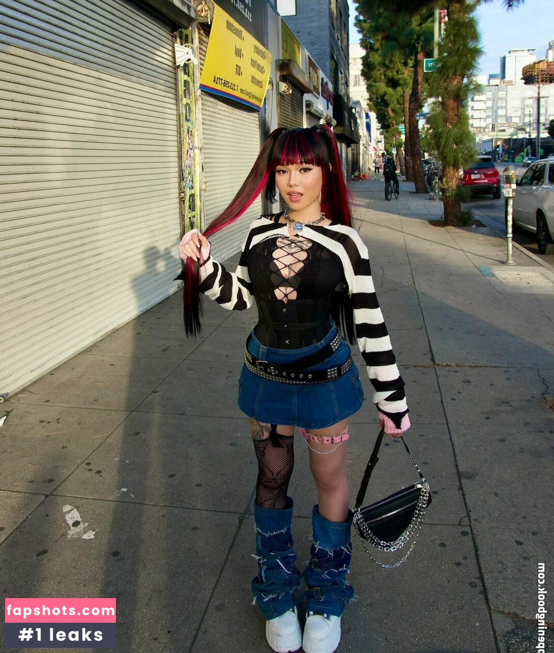 Bella Poarch gallery photo #280