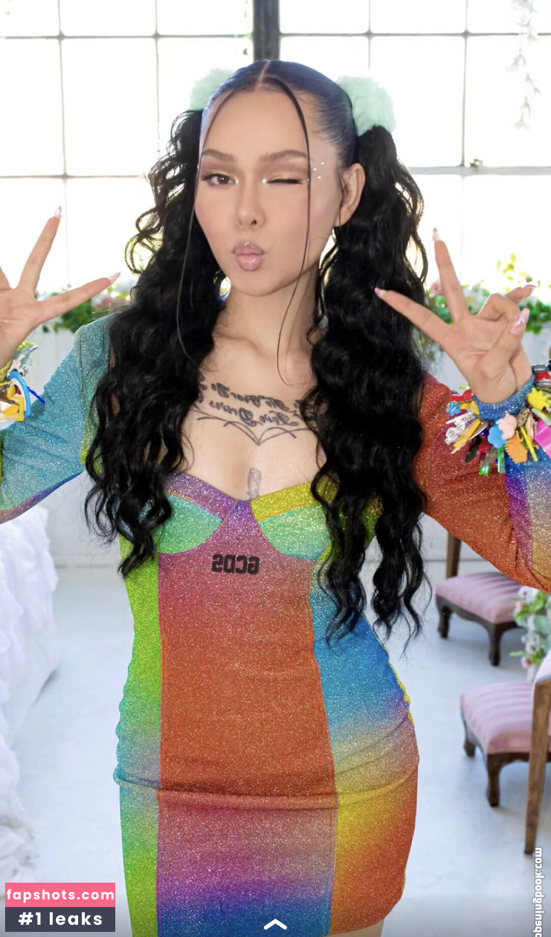 Bella Poarch gallery photo #311