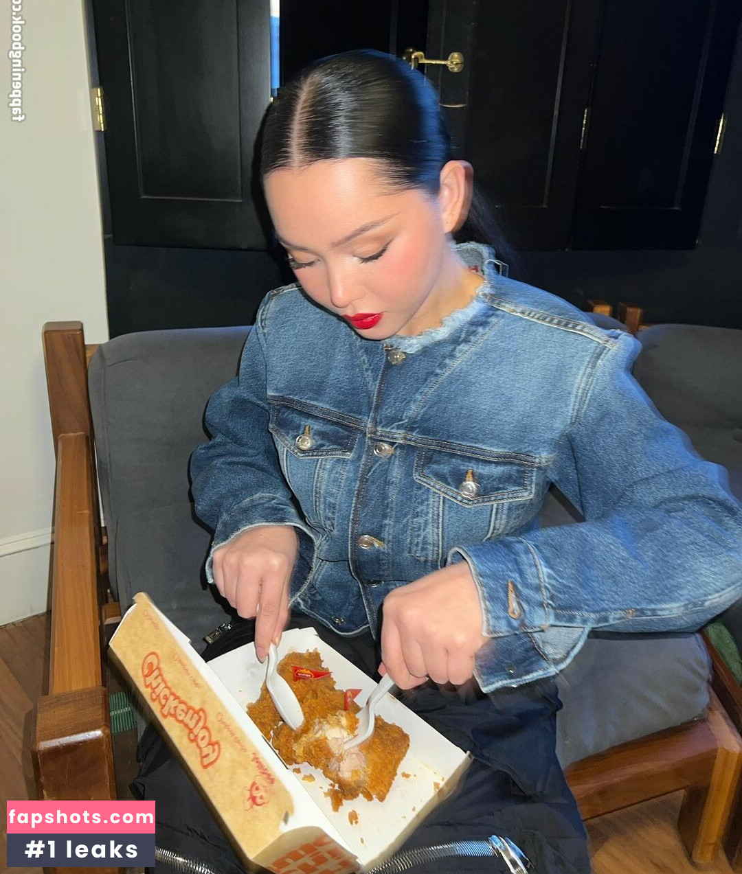 Bella Poarch gallery photo #321