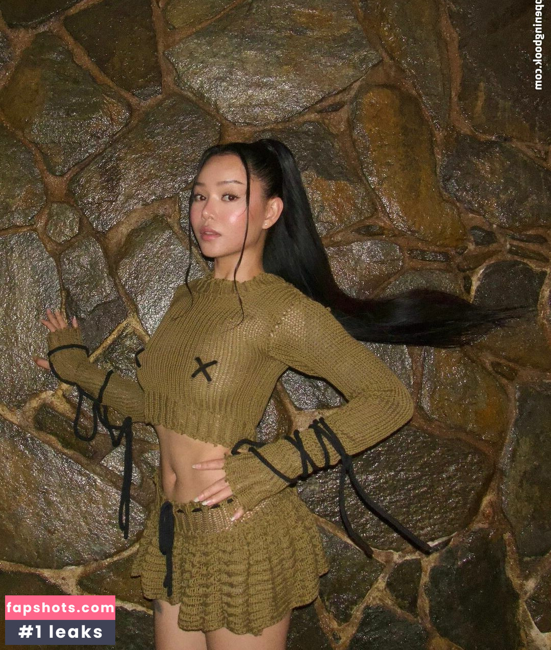 Bella Poarch gallery photo #325