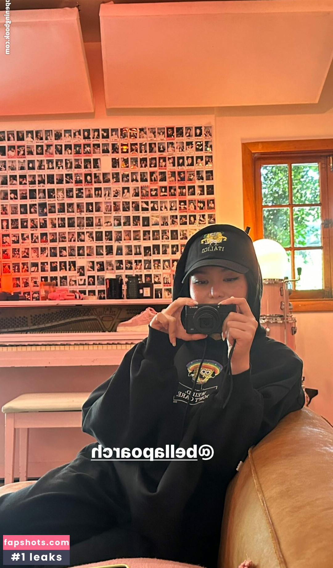 Bella Poarch gallery photo #340