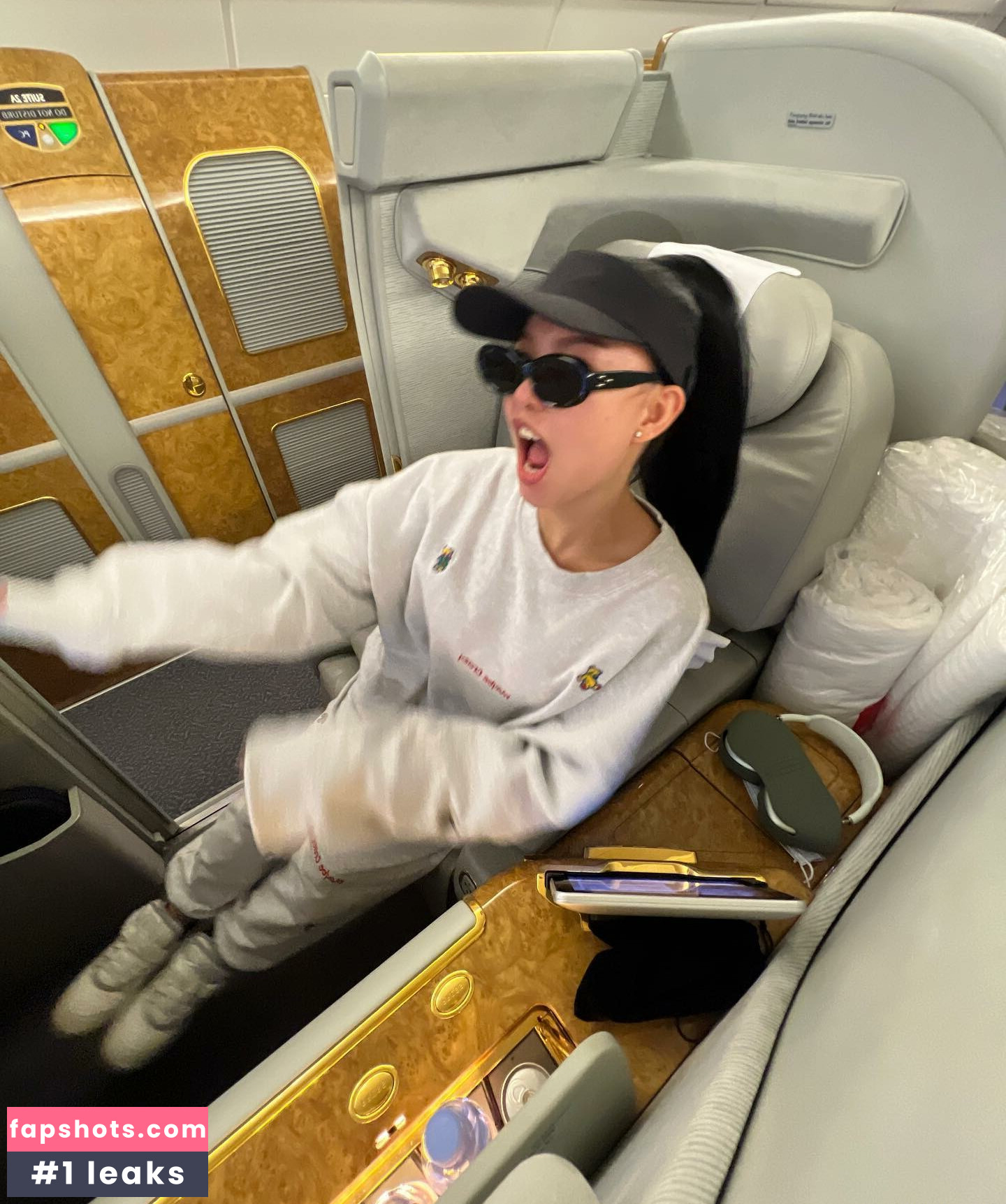 Bella Poarch gallery photo #346