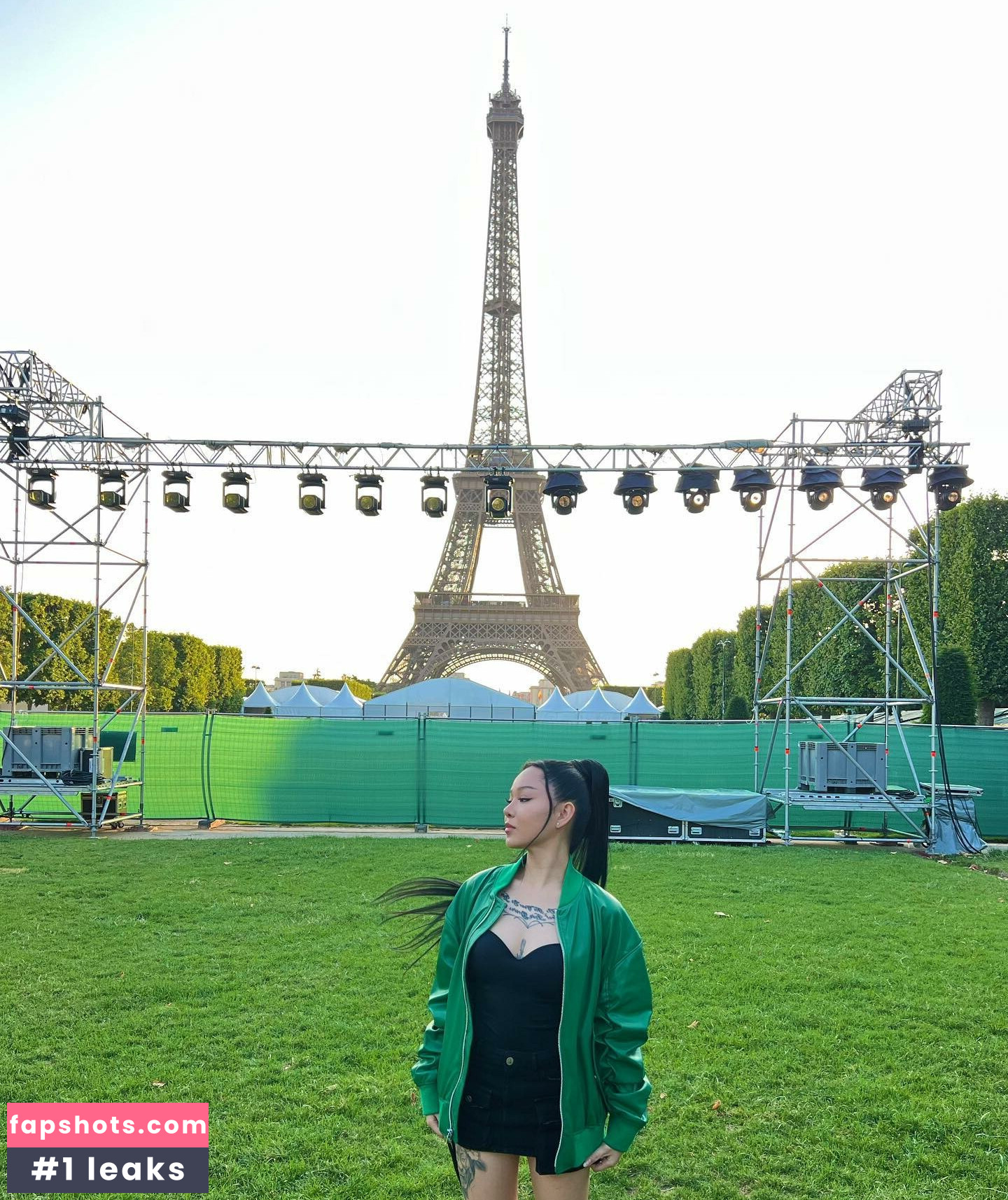 Bella Poarch gallery photo #355