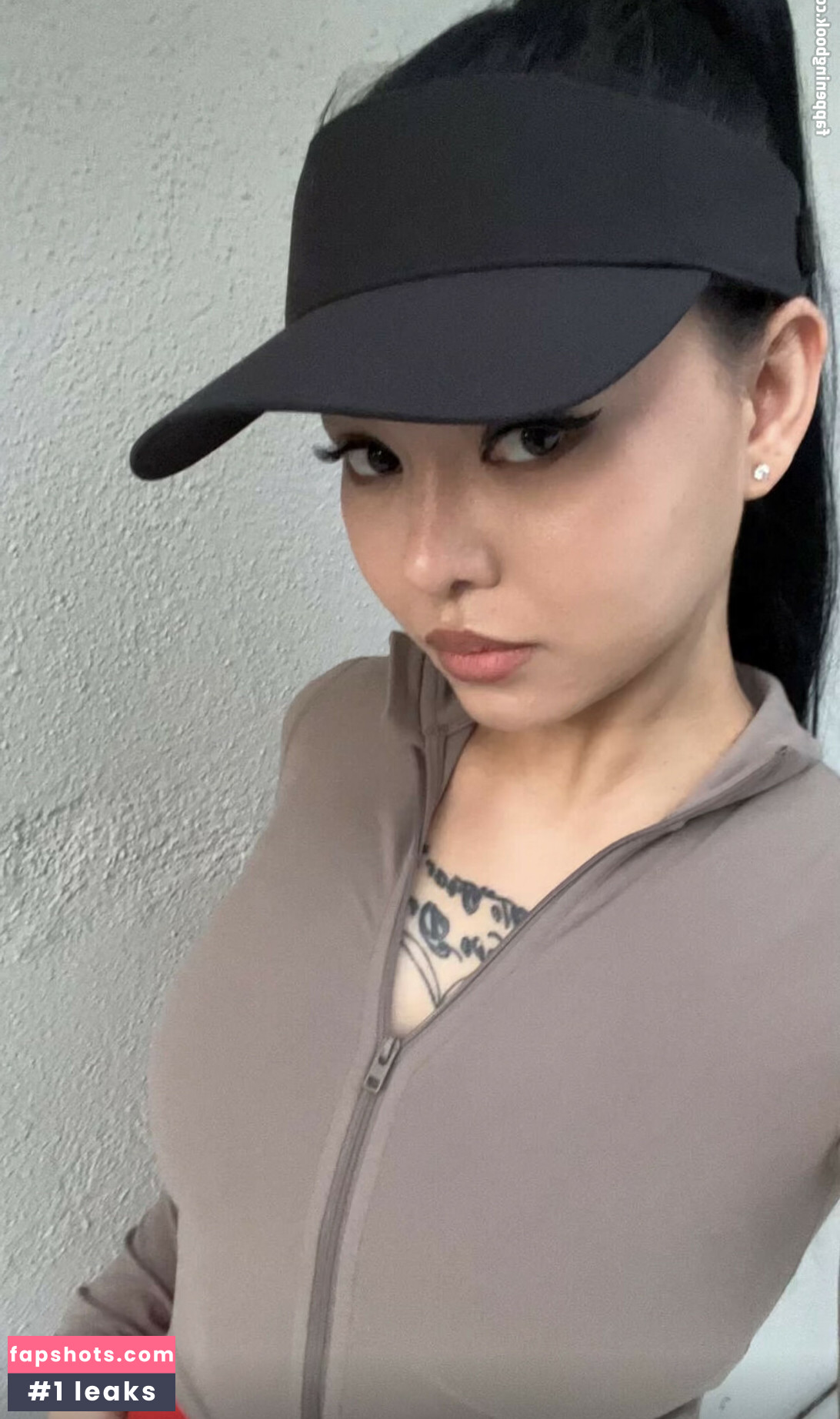 Bella Poarch gallery photo #365