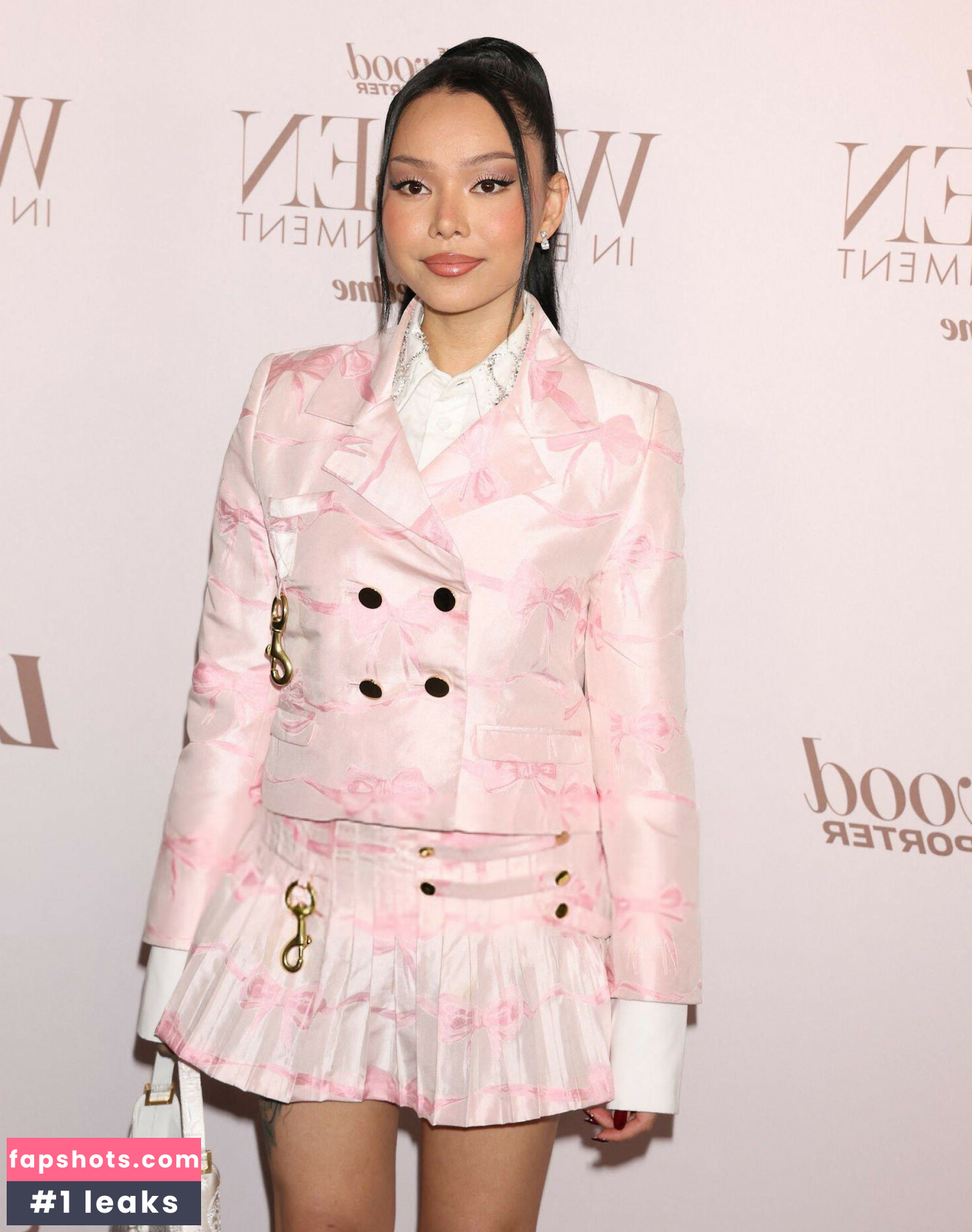 Bella Poarch gallery photo #38