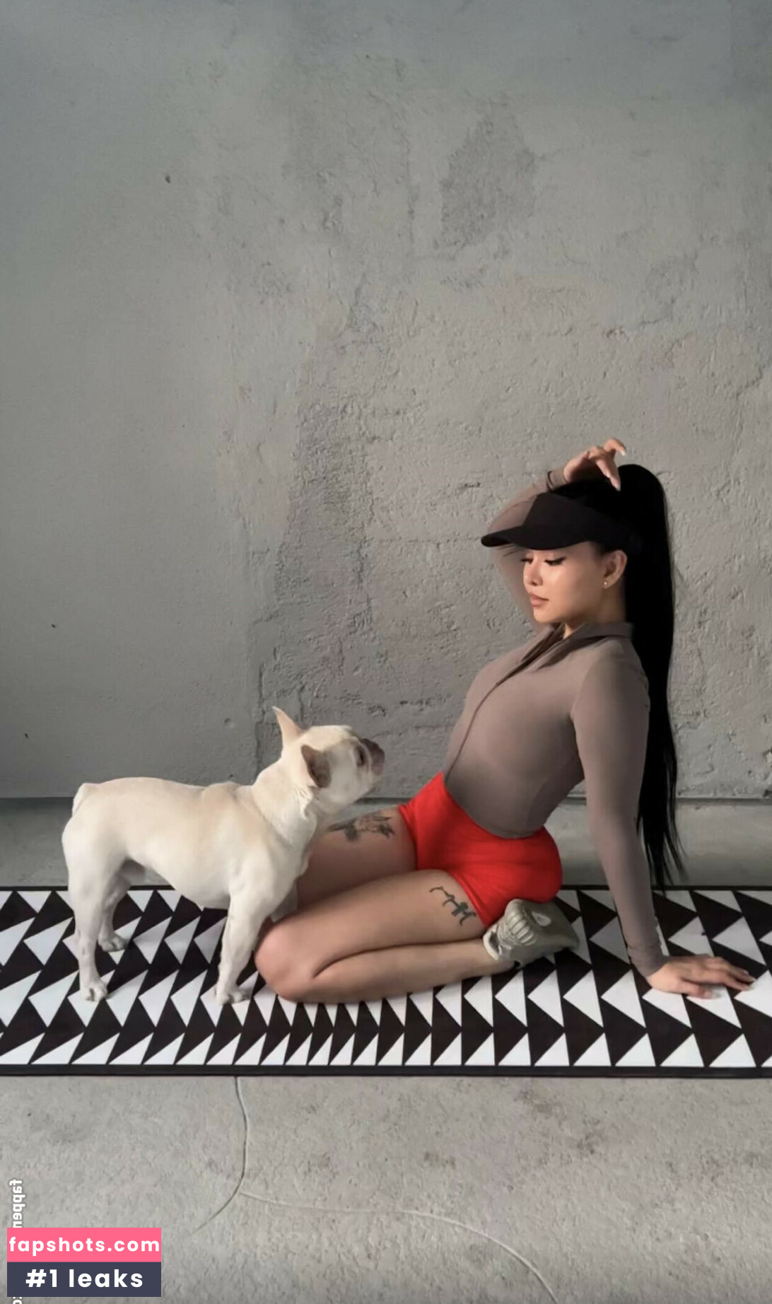 Bella Poarch gallery photo #380