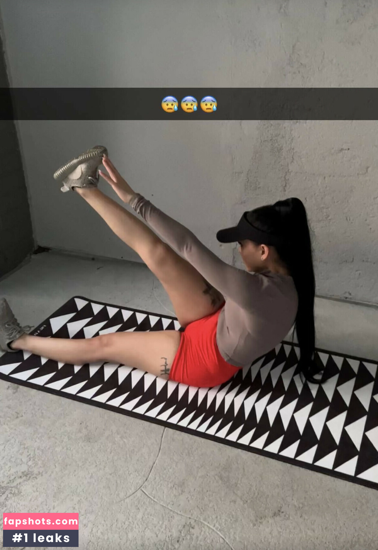 Bella Poarch gallery photo #382