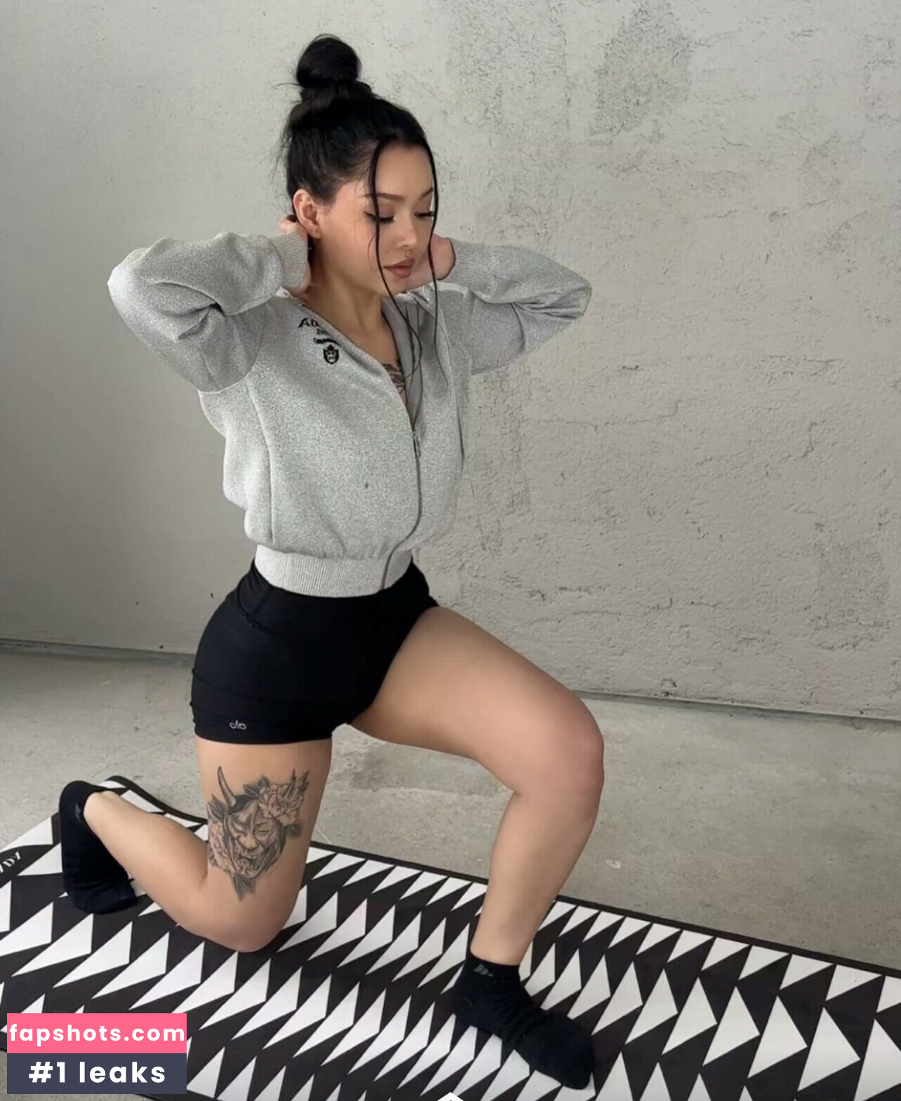 Bella Poarch gallery photo #392