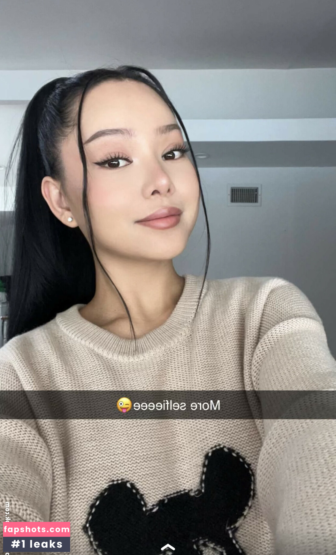 Bella Poarch gallery photo #417