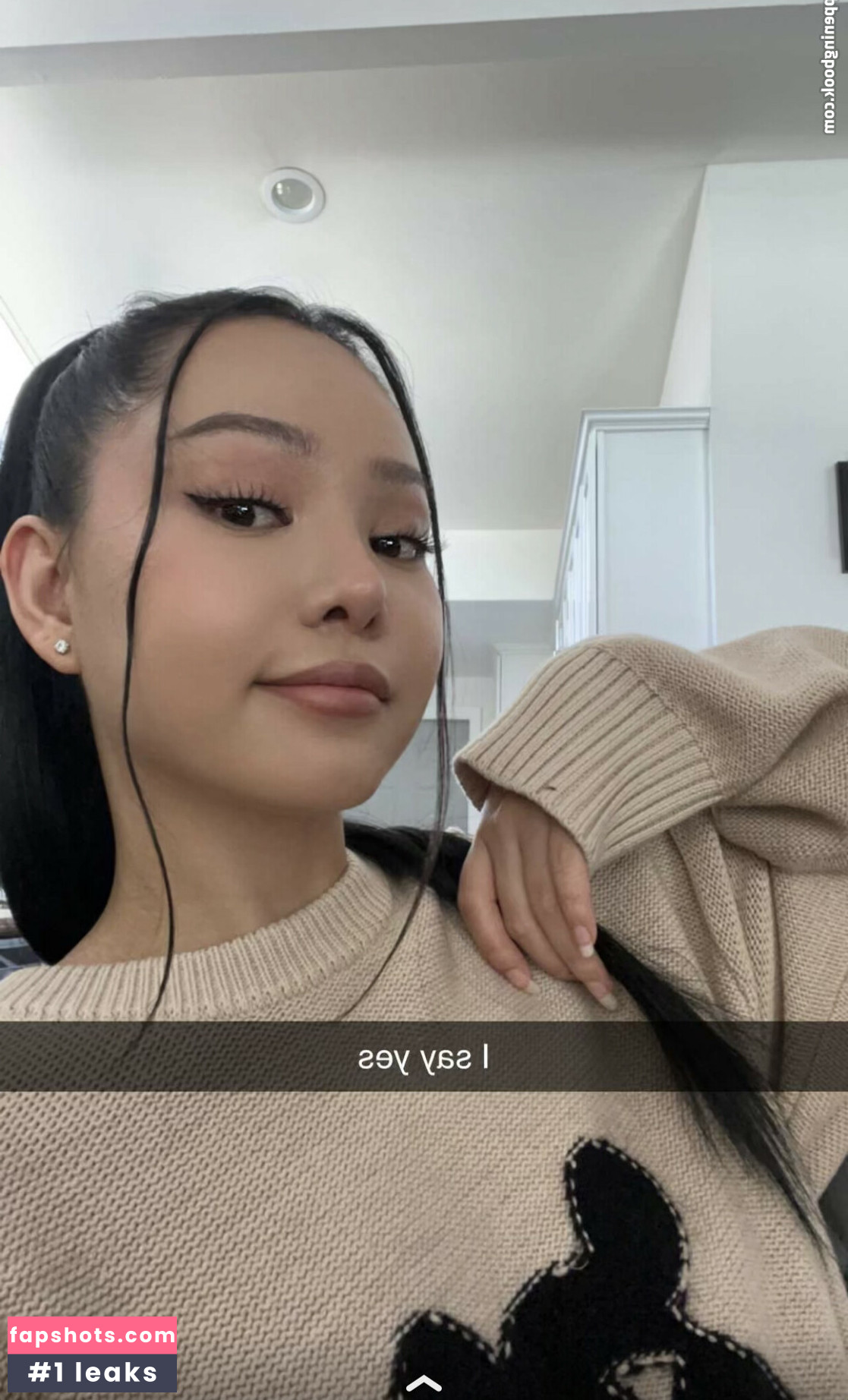 Bella Poarch gallery photo #423