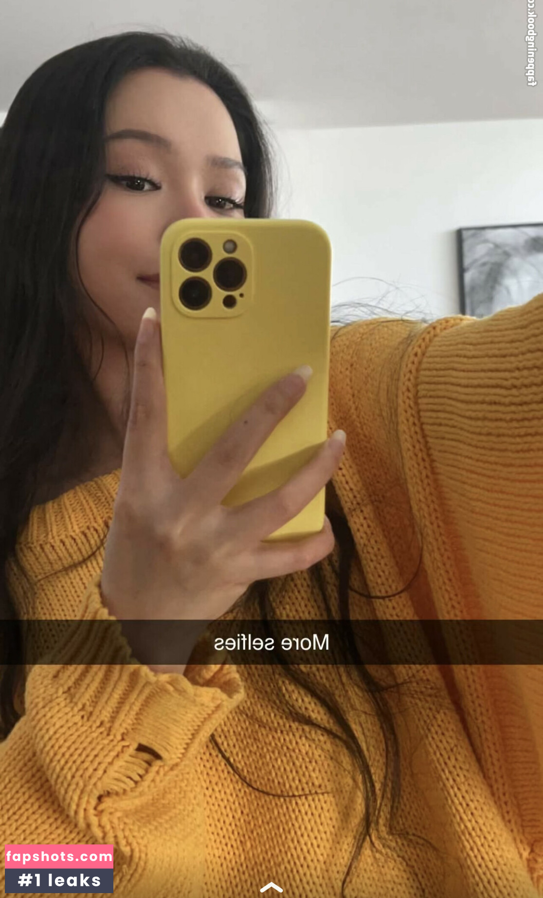 Bella Poarch gallery photo #430