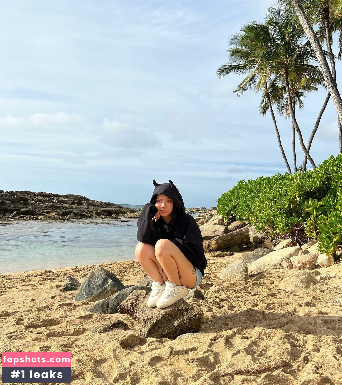 Bella Poarch gallery photo #443