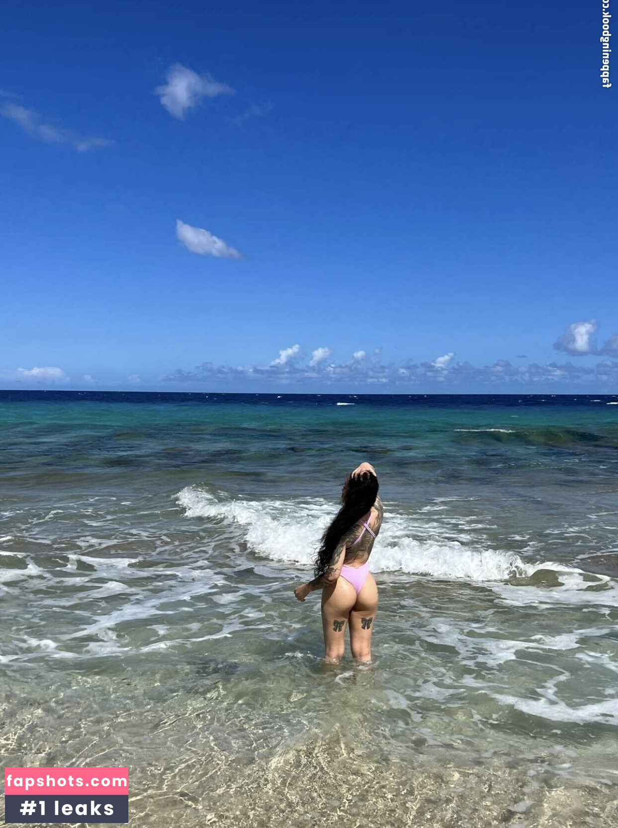 Bella Poarch gallery photo #448