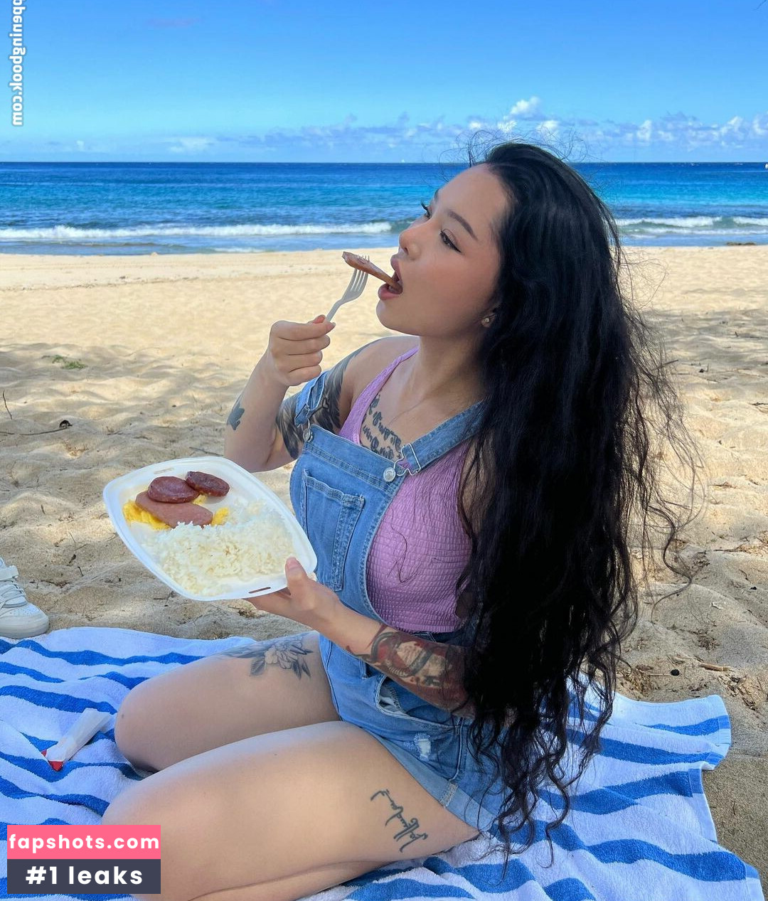 Bella Poarch gallery photo #460