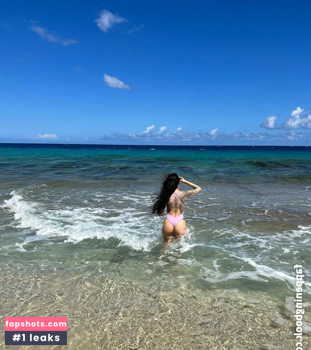 Bella Poarch gallery photo #461