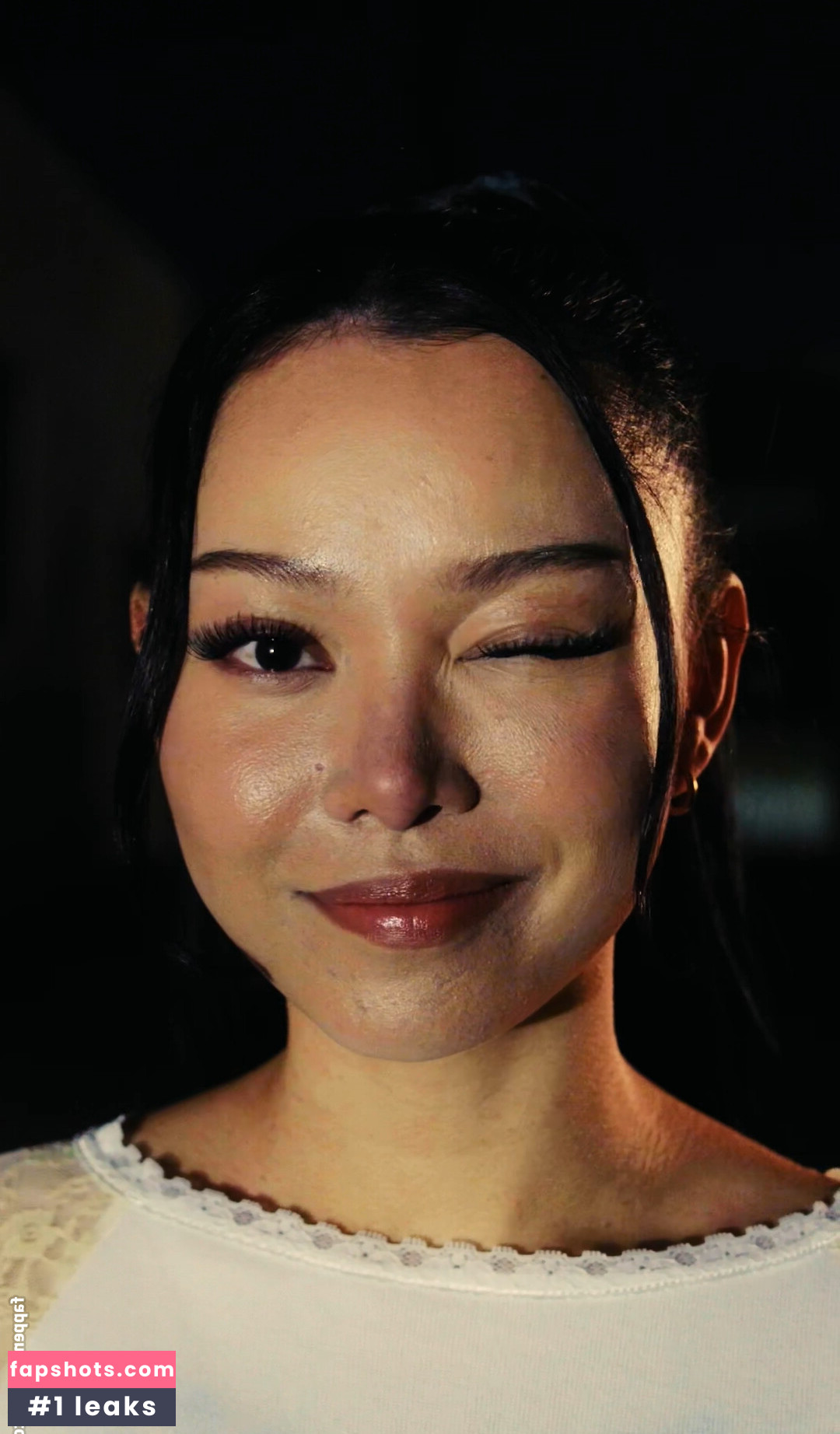 Bella Poarch gallery photo #48