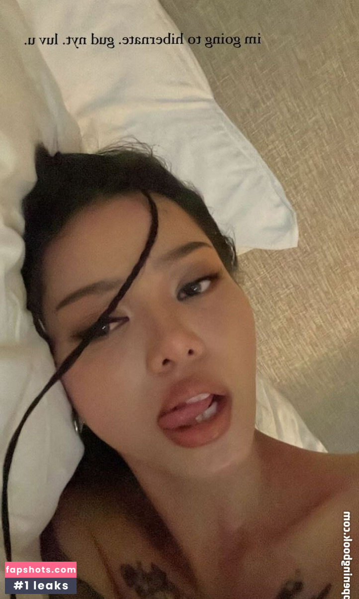 Bella Poarch gallery photo #487